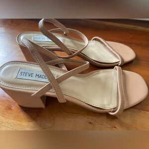 Rose colored strappy Steve Madden block heels